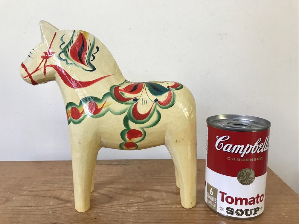 Vtg Swedish Grannas Olsson Dala Horse Hand Painted White Decorative Statue 8.5"